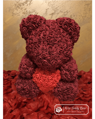 Bordowy Miś z Róż z Czerwonym Serduszkiem – 40 cm
